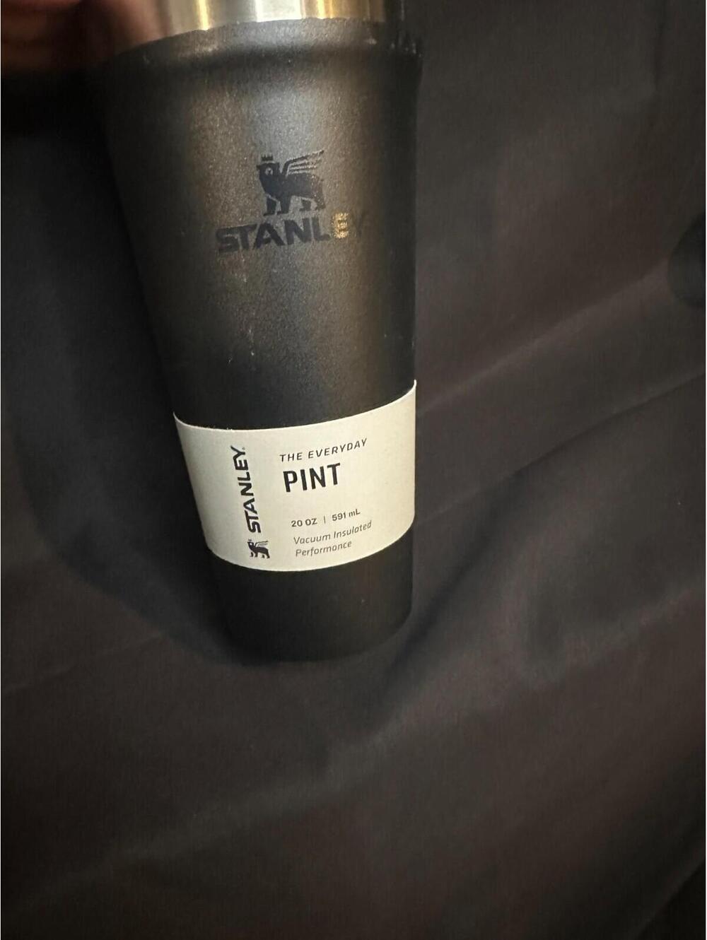 Stanley 20 oz. Everyday Tumbler- Black (Missing Lid)